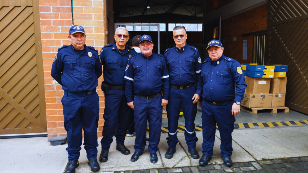 Aguadas y Pácora fortalecen la atención de incendios forestales con nueva dotación de equipos.